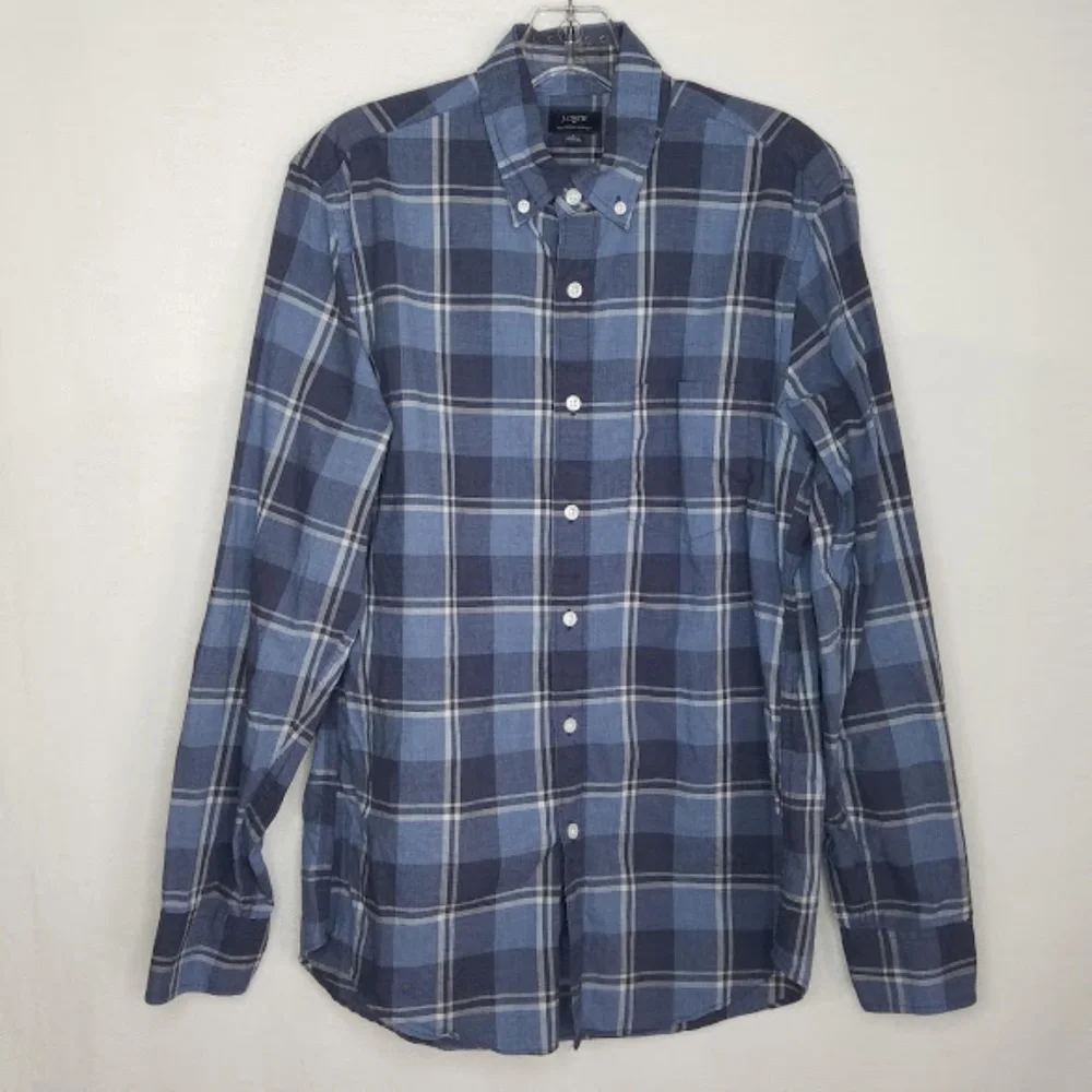Lot of 2 J.‎ Crew Mens Small Button Down Shirts